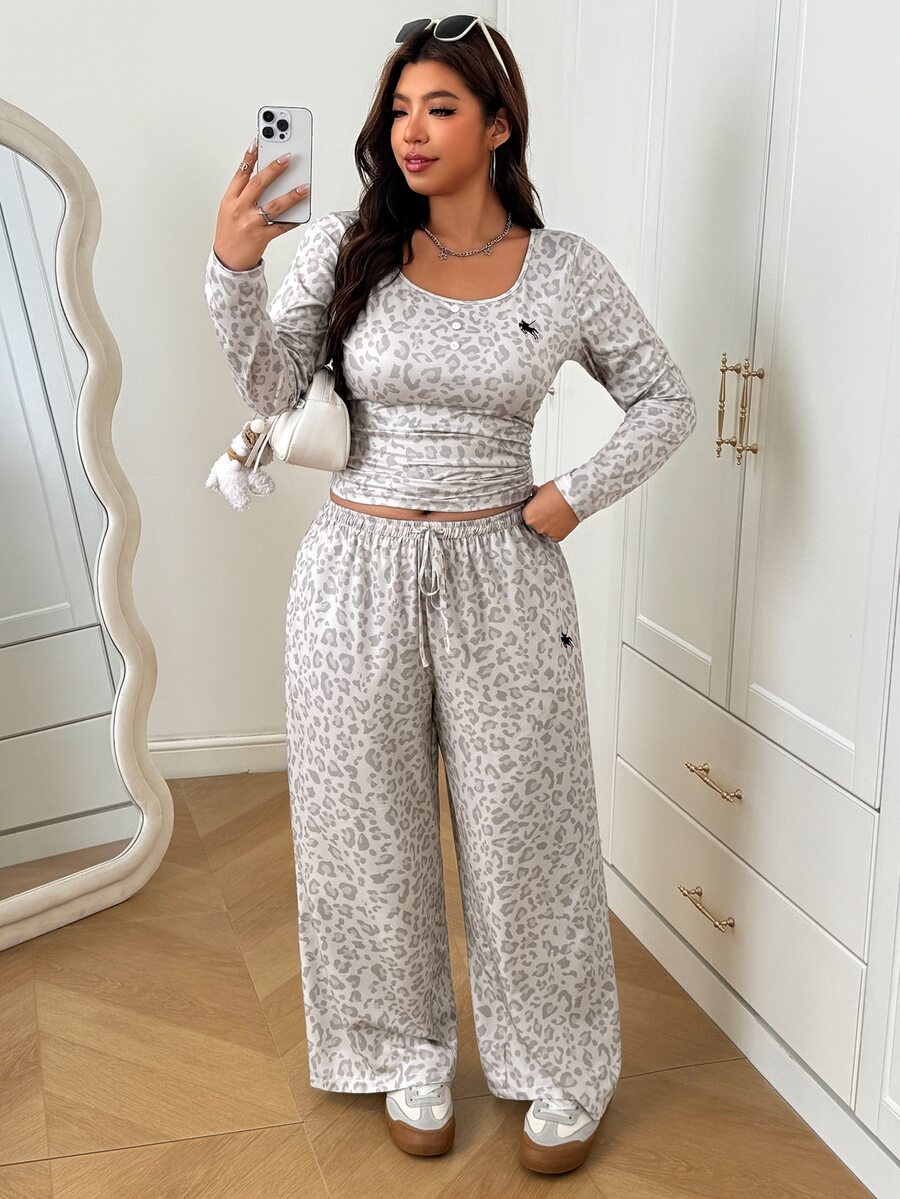 SHEIN EZwear 大尺碼豹紋上衣與長褲兩件套 秋季