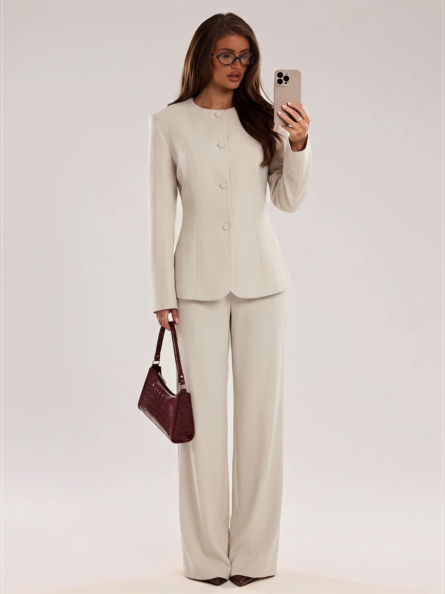 SHEIN BAE Bộ 2 món áo blazer vai đứng và quần cho nữ - Màu be - Xem 1