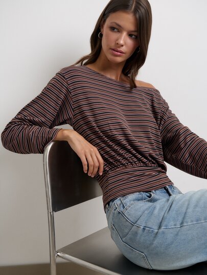 Nöista Off Shoulder Striped Long Sleeve Top In Autumn Tones. Feminine Style Perfect For Back To School And Fall Winter Outfits.