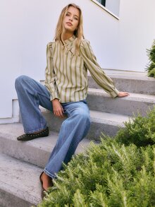 Nöista Womenswear Stripped Blouse In Fall Winter Colors, With A Neck Closing With Oriental Buttons In The Front, Perfect For Fall Winter Outfits. - Green - View 9