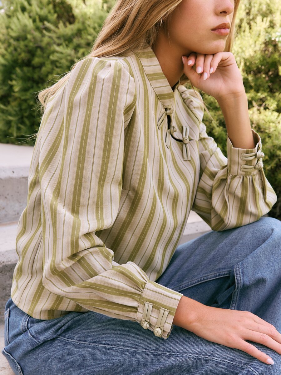 Nöista Womenswear Stripped Blouse In Fall Winter Colors, With A Neck Closing With Oriental Buttons In The Front, Perfect For Fall Winter Outfits. - Green - View 1