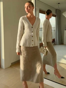 CLARA VERO Damen einfarbige V-Ausschnitt einreihige lässige elegante Alltags-Strickjacke Büro Cremeweiß Herbst - Beige - Übersicht 10