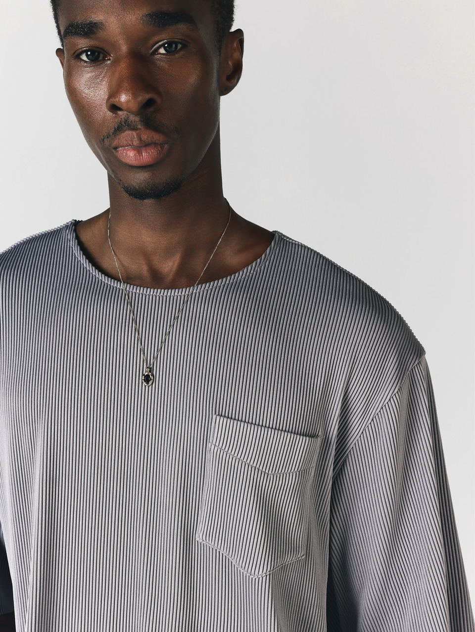 Oversized Ribbed Vertical Stripe Crew Neck Short Sleeve T-Shirt With Chest Pocket Boxy Relaxed Fit Summer Essential Top