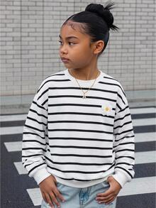 SHEIN 少女寬鬆休閒圓領套頭衛衣，黑白條紋花卉裝飾長袖柔軟極簡風，秋冬服飾 - 黑與白 - 查看 10