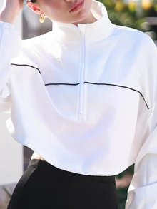 Nelanie Turli 女士宽松拉链卫衣，适合秋冬季节穿着，白色撞色设计，长袖，抽绳下摆，适合日常休闲穿着、跑步、瑜伽、健身、网球、高尔夫等运动。 - 白色 - 查看 5