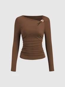 Sweetra Vintage American Design Asymmetric Shoulder T-Shirt, Slim Fit Stylish Women Tee For Autumn - Brown - View 3