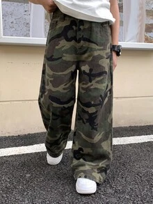 SHEIN Kids Tween Boy Cute Casual Y2k Fashion Camouflage Denim Wide-Leg Loose-Fitting Comfortable Jeans - Army Green - View 1