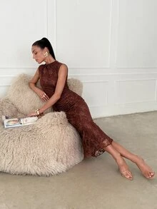 Lavishia 熱帶印花無袖抓皺浪漫優雅修身洋裝 - 棕色 - 查看 7