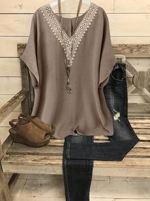 SHEIN LUNE CURVE Plus Size Women's Retro V-Neck Ruffle Trim Shoulder Sleeve Blouse - Khaki - View 5