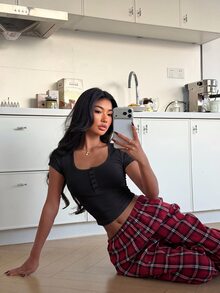 ZzzCrew 2pcs/Set Sexy Slim Square Neck Button-Up Short Sleeve Top And Plaid Pants Loungewear - Black - View 5