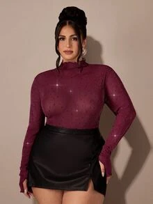 SHEIN BAE CURVE بودي سوت نسائي مقاس كبير باللون البرغندي مرصع بالراين ستون من الشبك شبه الشفاف بأكمام طويلة - عنابي اللون - مشاهدة 2