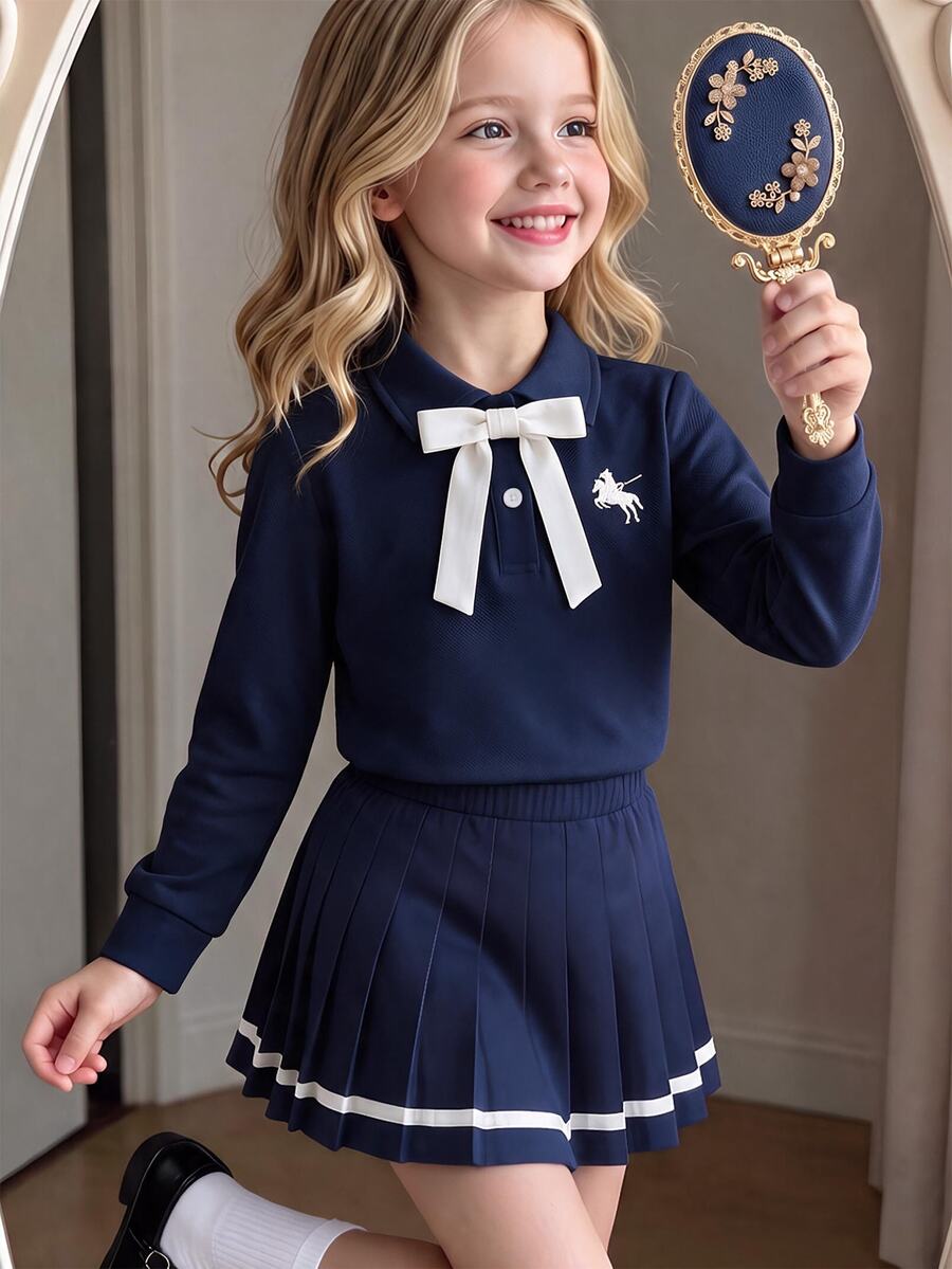 SHEIN Elladie kids 女童學院風百褶蝴蝶結 Polo 套裝 2 件套,長袖領口蝴蝶結上衣 + 百褶裙,生日幼兒園風格,白色秋季款 - 藍色 - 查看 1