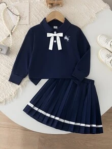 SHEIN Elladie kids 女童學院風百褶蝴蝶結 Polo 套裝 2 件套，長袖領口蝴蝶結上衣 + 百褶裙，生日幼兒園風格，白色秋季款 - 藍色 - 查看 5