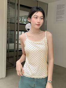 K-Vae 女款黑色奶油色蕾絲飾邊細肩帶背心上衣，甜美可愛修身夏季上衣，柔軟針織，韓系休閒街頭風，適合日常約會之夜 - 杏色 - 查看 1