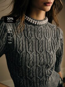 MOTF PREMIUM ATASAN RAJUT KABEL LENGAN PENDEK DENGAN DETAIL MUTIARA TIRUAN - Grey - View 1