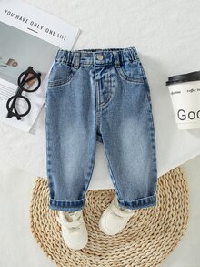 SHEIN 男嬰牛仔長褲 秋季新款 休閒圖案 寬鬆淺藍色 復古做舊 高腰修身錐腳 柔軟純棉 校園慢跑褲 - 深色水洗藍 - 查看 3