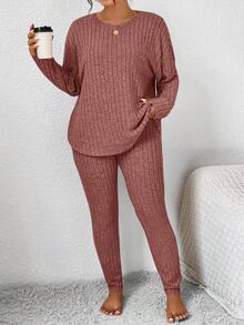 SHEIN Frenchy Conjunto de 2 piezas de top de manga larga acanalado y pantalones de talla grande, informal, para otoño - Color caoba - Ver 6