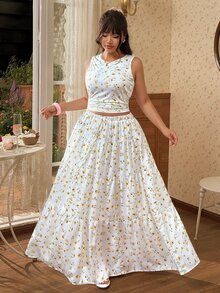 CovetEZ Plus Size Women's Summer Casual Tank Top And Mini Skirt 2-Piece Set, Ditsy Floral, Relaxed Holiday Style In Light Yellow - White - View 5