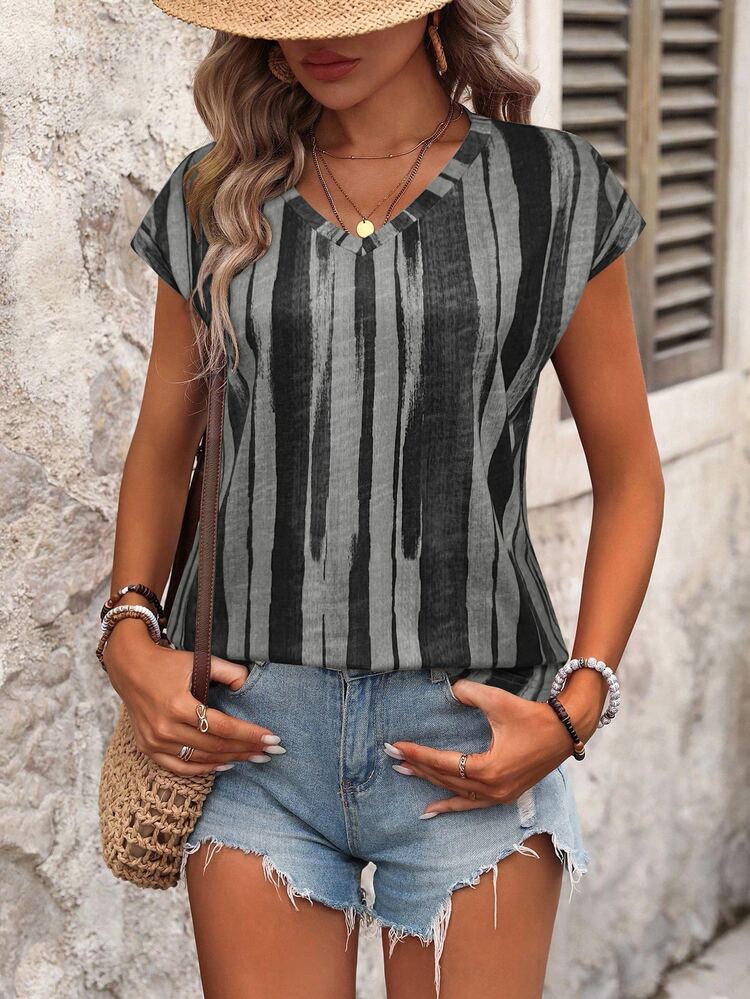EMERY ROSE Camiseta de mujer de manga corta con estampado de rayas de colores, blusas gráficas de moda para mujer - Gris - Añade 7
