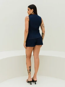 Maju Mazalli 女式金属单排扣背心和短裤休闲牛仔套装 - 深色水洗藍 - 查看 3