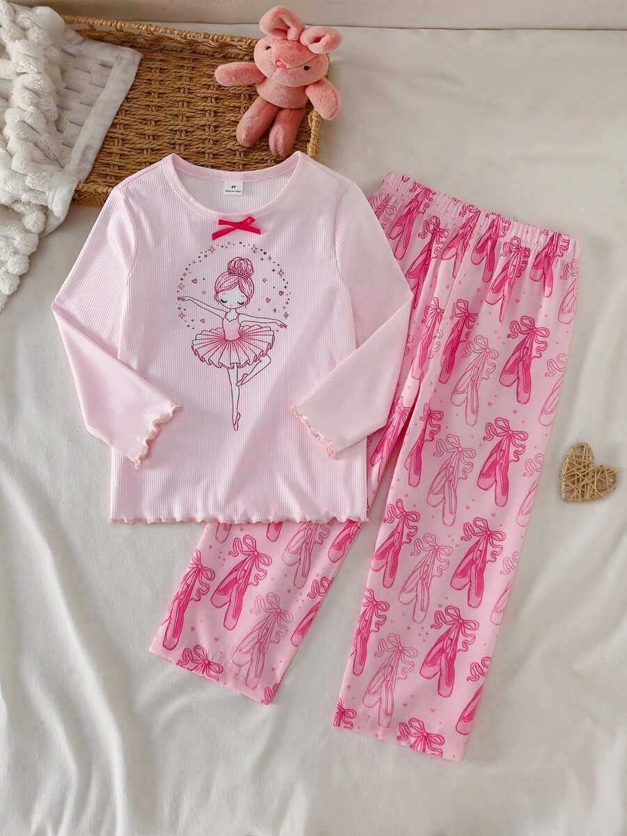 SHEIN Genkimix Kids 2件組女童粉色羅紋芭蕾女孩印花長袖上衣與粉色芭蕾鞋長褲家居服 - 淺粉色 - 查看 1