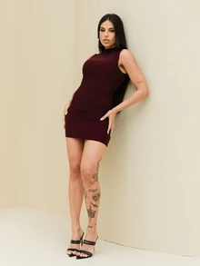 Maju Mazalli Women Minimalist Solid Color Stand Collar Sleeveless Pleated Fitted Mini Dress Short Bodycon Dress - Maroon - View 5