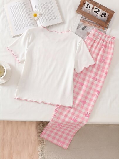[Random 1 Set] Teen Girls Pajamas New Elegant Fashion Bow Combination Print Knit Camisole With Contrast Color Frill Trim Top And All-Over Print