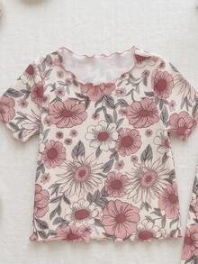 SHEIN Playful Pals 女童睡衣 春夏四季通用 可愛甜美小蜜蜂、草莓、小碎花圖案組合印花 波浪下擺設計 圓領短袖套頭上衣與長褲 2件套居家休閒服 1套 - 彩色 - 查看 4