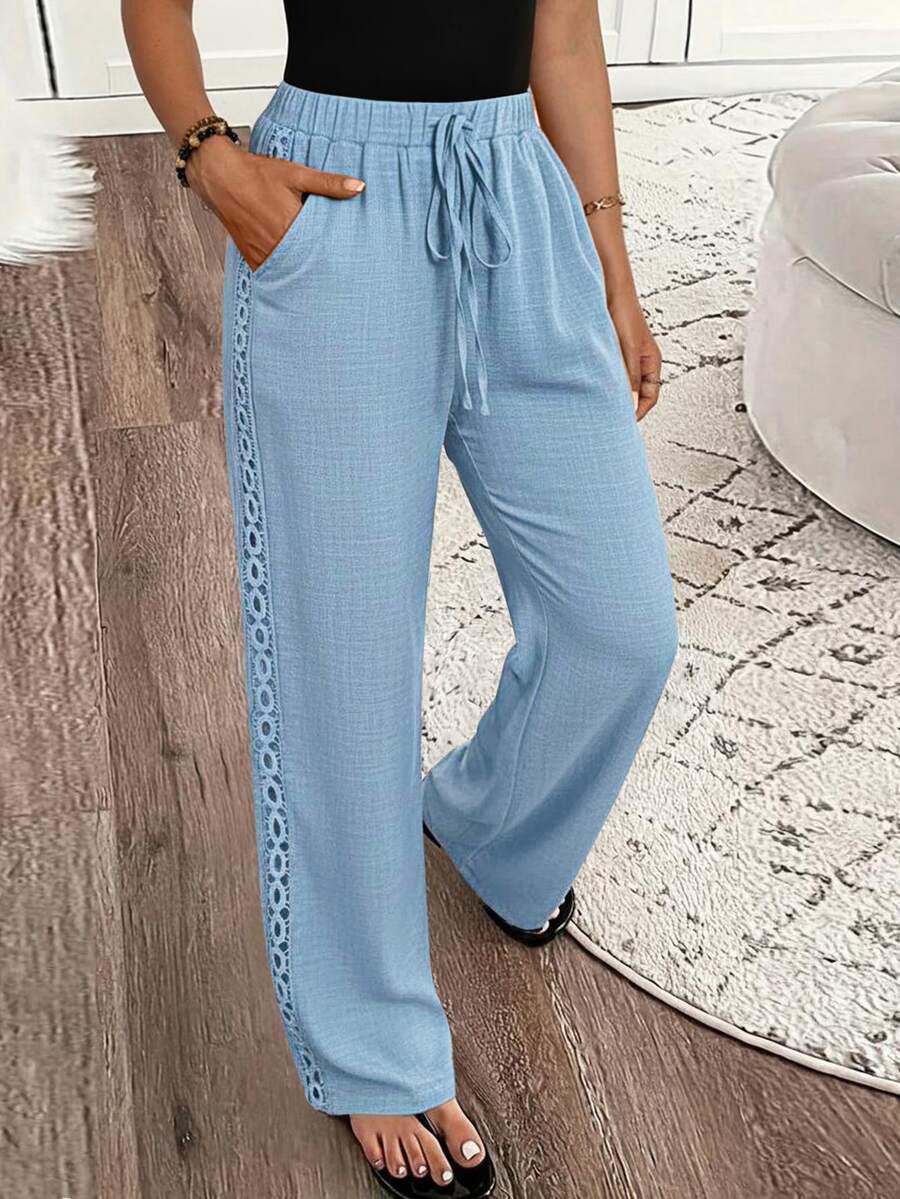 EMERY ROSE Women's Denim Effect Linen Floral Trim Side Pants - Blue - View 1
