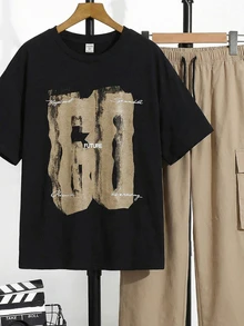 SHEIN 两件套男童简约小写字母撞色纹理深灰色短袖T恤搭配乳白色工装裤套装，休闲学院风，舒适时尚，简约实用，百搭柔软面料，适合日常穿着，适合上学，适合旅行，适合户外运动，适合春、夏、秋、冬四季。 - 彩色 - 查看 4