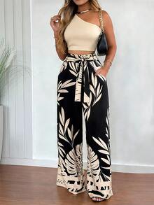 EMERY ROSE Set de 2 piezas: Top ajustado de un solo hombro con cinturón y pantalones rectos estampados para mujer - Albaricoque - Ver 4