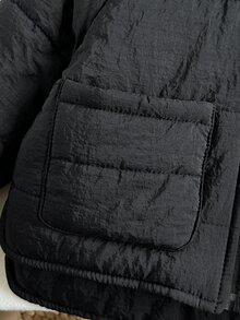 SHEIN 男嬰冬季加厚夾棉外套，保暖抓絨內裡連帽羽絨大衣，附口袋，黑色厚實外衣 - 黑色 - 查看 9