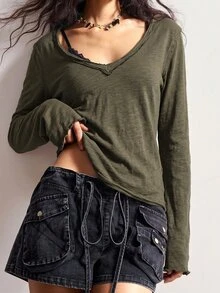 Bohemela 休閒素色針織V領長袖水洗女款T恤 - 軍綠色 - 查看 3