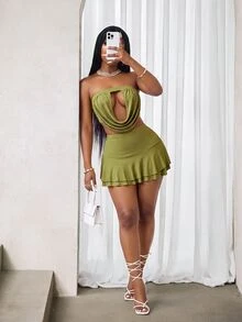 BamGleam Floral Decor Strapless Cropped Top + Ruffle Hem Mini Skirt 2 Pieces Set, Sexy Vacation Style - Green - View 1