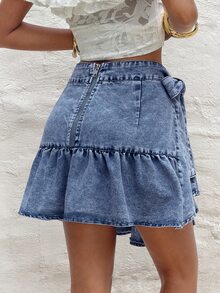 SHEIN CURVE+ Festival Plus Size Women's Blue Non-Stretch Denim Ruffle Hem Mini Skirt - Light Wash - View 2