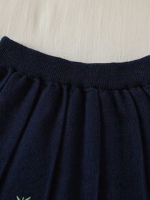 SHEIN 女嬰手編蝴蝶結開襟衫套裝，藍白條紋甜美風，可愛蘋果刺繡，柔軟舒適面料，適合室內外穿著，居家休閒與外出 - 藏蓝色 - 查看 8