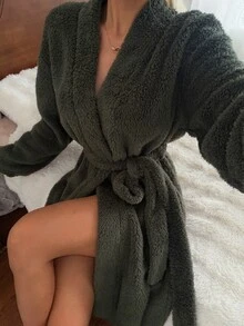 DAZY Women's Fuzzy Warm Robe For Autumn/Winter - Green - View 11