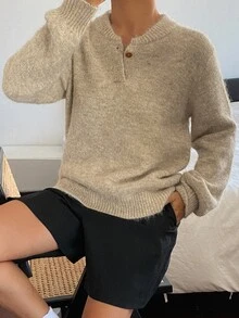 DAZY Women's Loose Long Sleeve Pullover Knit Sweater, Casual Vacation Old Money Style, Autumn/Winter - Apricot - View 2