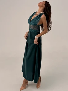 Aloruh New Romantic Modern Dark Green Lace Patchwork Hollow Out Cinched Waist Vacation Date Party Dress - Dark Green - View 7