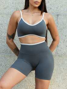 Maju Mazalli Women's Seamless Yoga Sports Set - Dark Grey - View 4