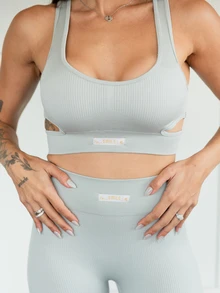 Maju Mazalli 休闲简约纯色背心和紧身裤运动服健身女式套装 - 灰色 - 查看 6