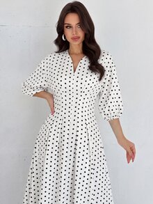 Firerie 女款優雅法式夏季通勤辦公度假浪漫精緻V領燈籠袖抓褶腰A字白色黑波點洋裝 - 黑與白 - 查看 8