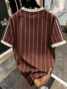Aesthetic Post 男款波士頓 23 足球風格條紋圖案 T-shirt，休閒復古運動上衣，適合街頭、日常、旅行與聚會，適用於男士、女士、青少年與學生，度假首選 - 彩色 - 查看 5