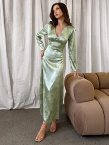 Aloruh Elegant Sage Green Jacquard Long Sleeve Maxi Dress,Autumn V-Neck Commuter Wedding Guest Outfit,Dining Birthday Tea Party Dress For Women - Green - View 5