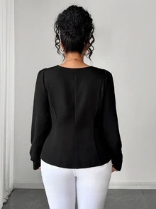 SHEIN LUNE CURVE Plus Size Women's Elegant Business Casual Black And White Colorblock Square Neck Puff Sleeve Pearl Button Front Slit Hem A-Line Top Fall Blouse Dinner - Black and White - View 2