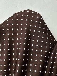 SHEIN CURVE+ 大尺碼女款波點印花短袖單排扣休閒1960年代風長版襯衫，適合早午餐、晚餐與夏季穿著 - 彩色 - 查看 10