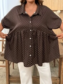 SHEIN CURVE+ 大尺碼女款波點印花短袖單排扣休閒1960年代風長版襯衫，適合早午餐、晚餐與夏季穿著 - 彩色 - 查看 4