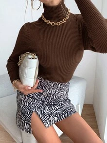 SHEIN PETITE كنزة صوفية كاجوال برقبة عالية للنساء بحجم صغير، لون بني سادة، بتفاصيل محبوكة مضلعة للخريف - بني - مشاهدة 6