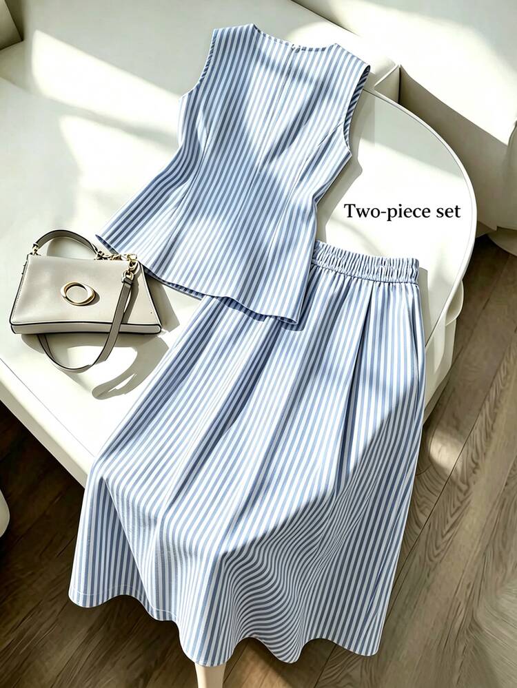 Franclia Women's Blue And White Stripe Summer Elegant Tea Party Blend V-Neck Sleeveless Blazer Vest Top And Shorts 2-Piece Set,Office Suit - Blue and White - View 2