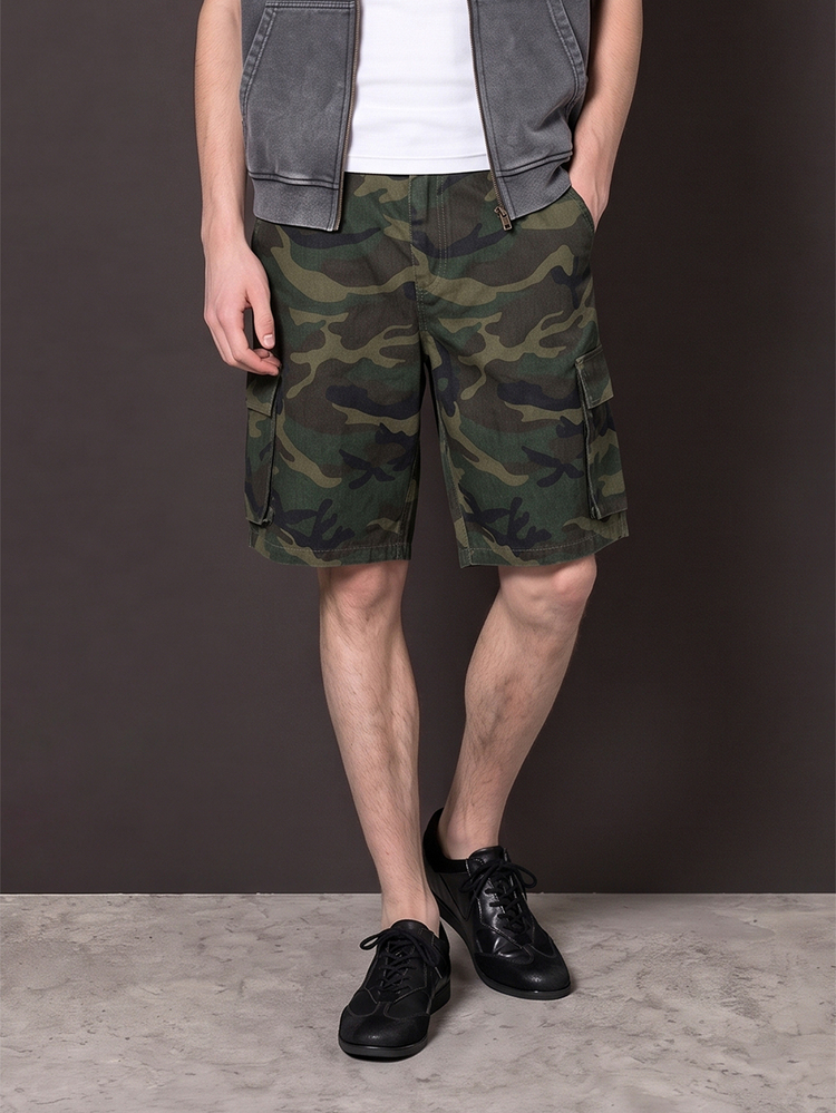 Manfinity Denimwave Men's Streetwear Casual Multi-Pocket Printed Camo Denim Shorts, Holiday - Army Green - View 2